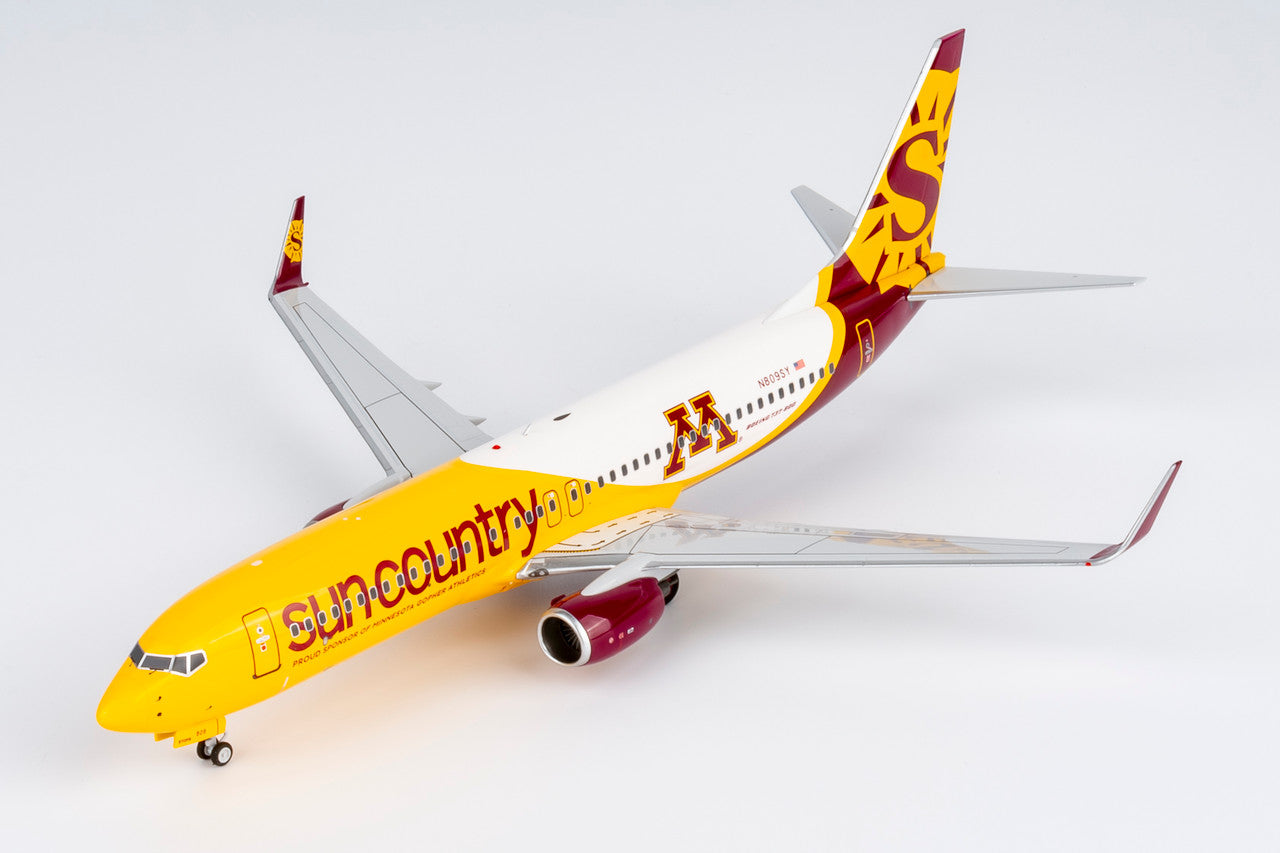 SUN COUNTRY AIRLINES B737-800W