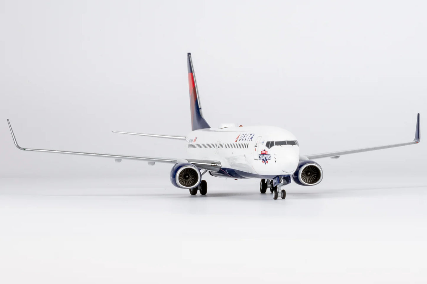 DELTA AIRLINES "ATLANTA BRAVES" B737-800W