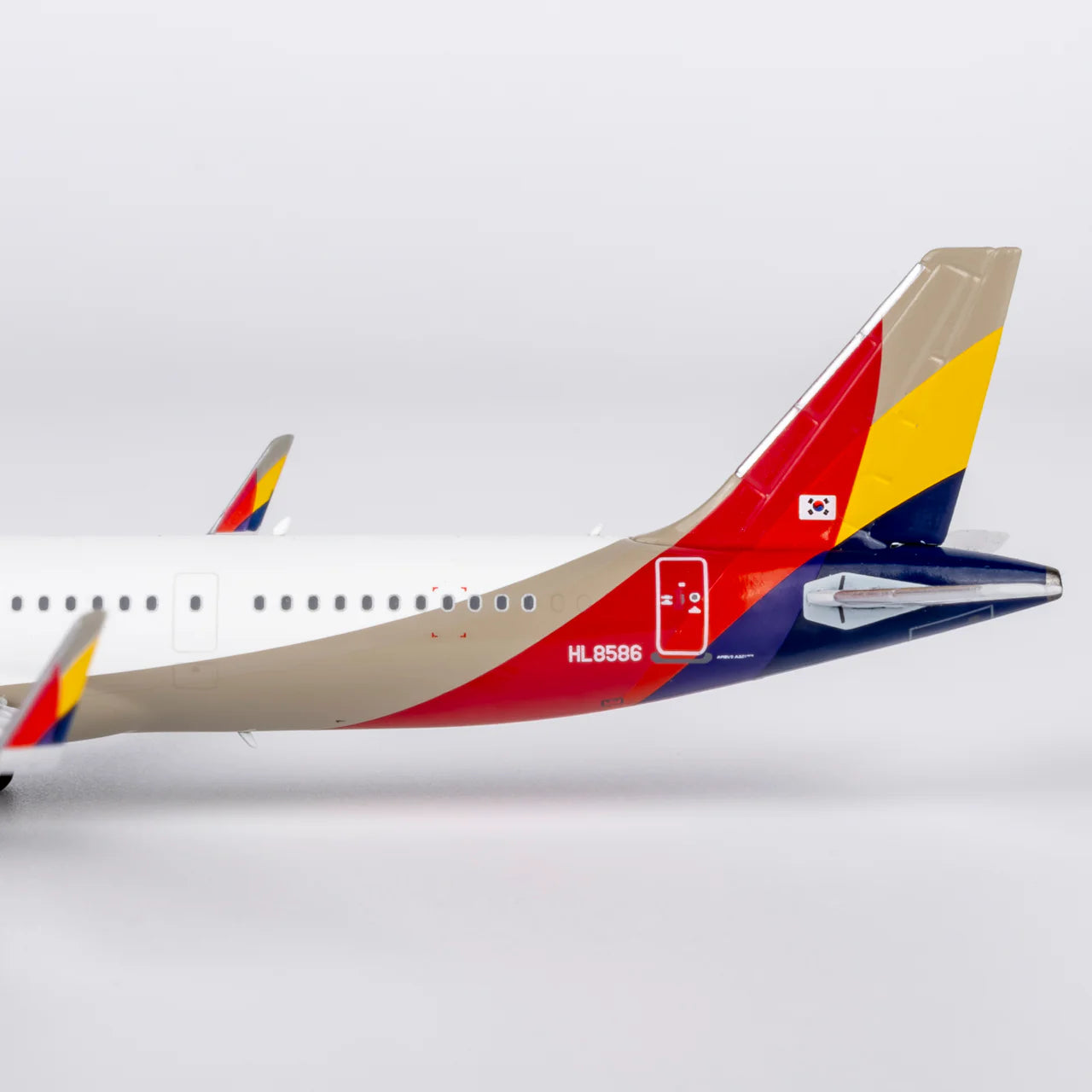 ASIANA AIRLINES (LIVERY AFTER MERGE W/KL) A321NEO