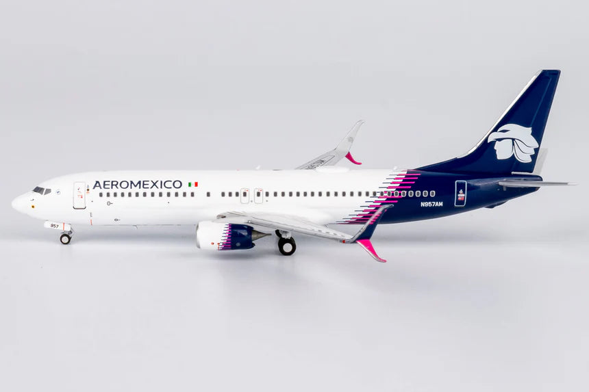 AEROMEXICO "NEW PAINT" B737-800W