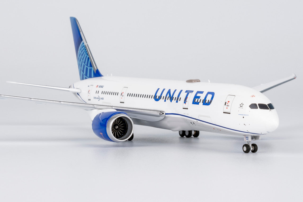 UNITED AIRLINES "BLUE EVOLUTION" B787-8