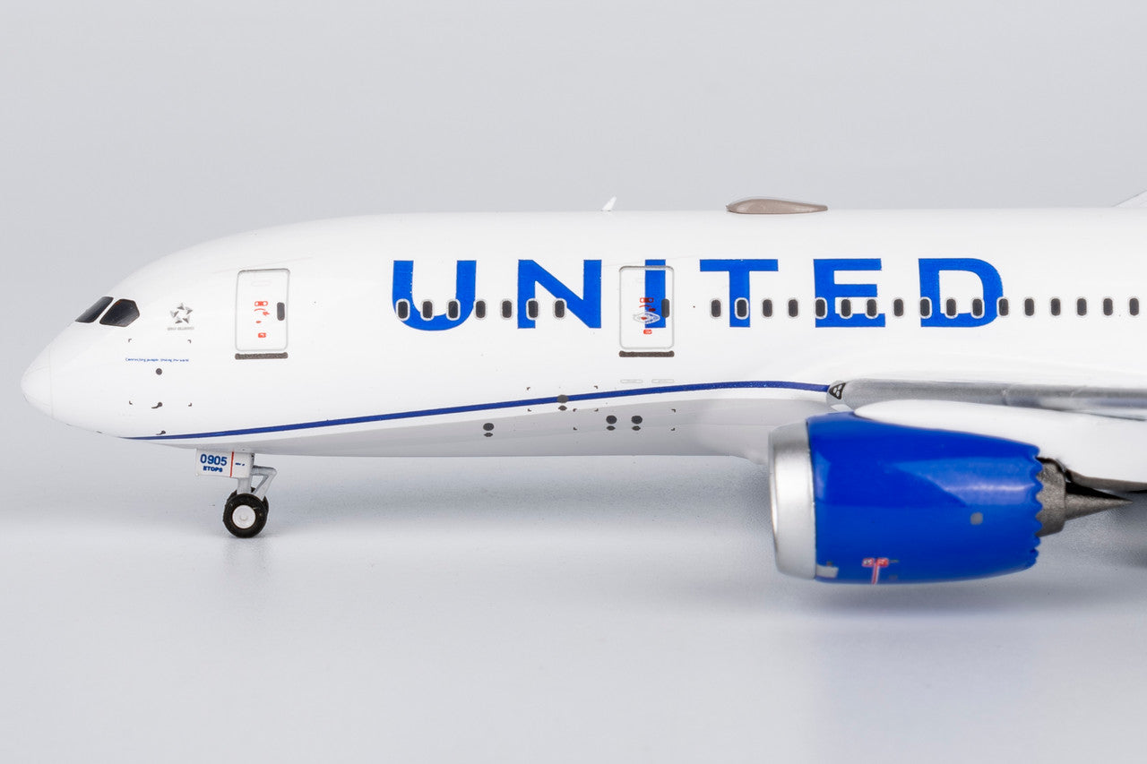 UNITED AIRLINES "BLUE EVOLUTION" B787-8