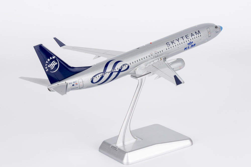 KLM DUCTH ROYAL AIRLINES "SKYTEAM" B737-900ER/W