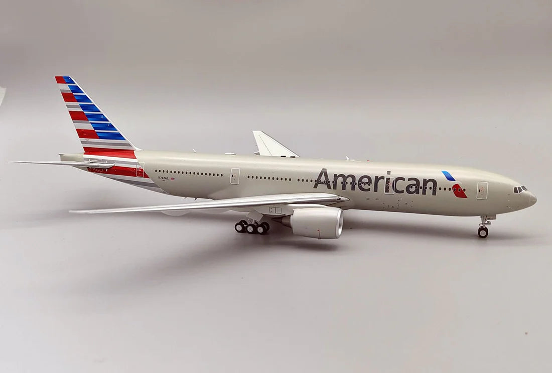AMERICAN AIRLINES B777-233/ER
