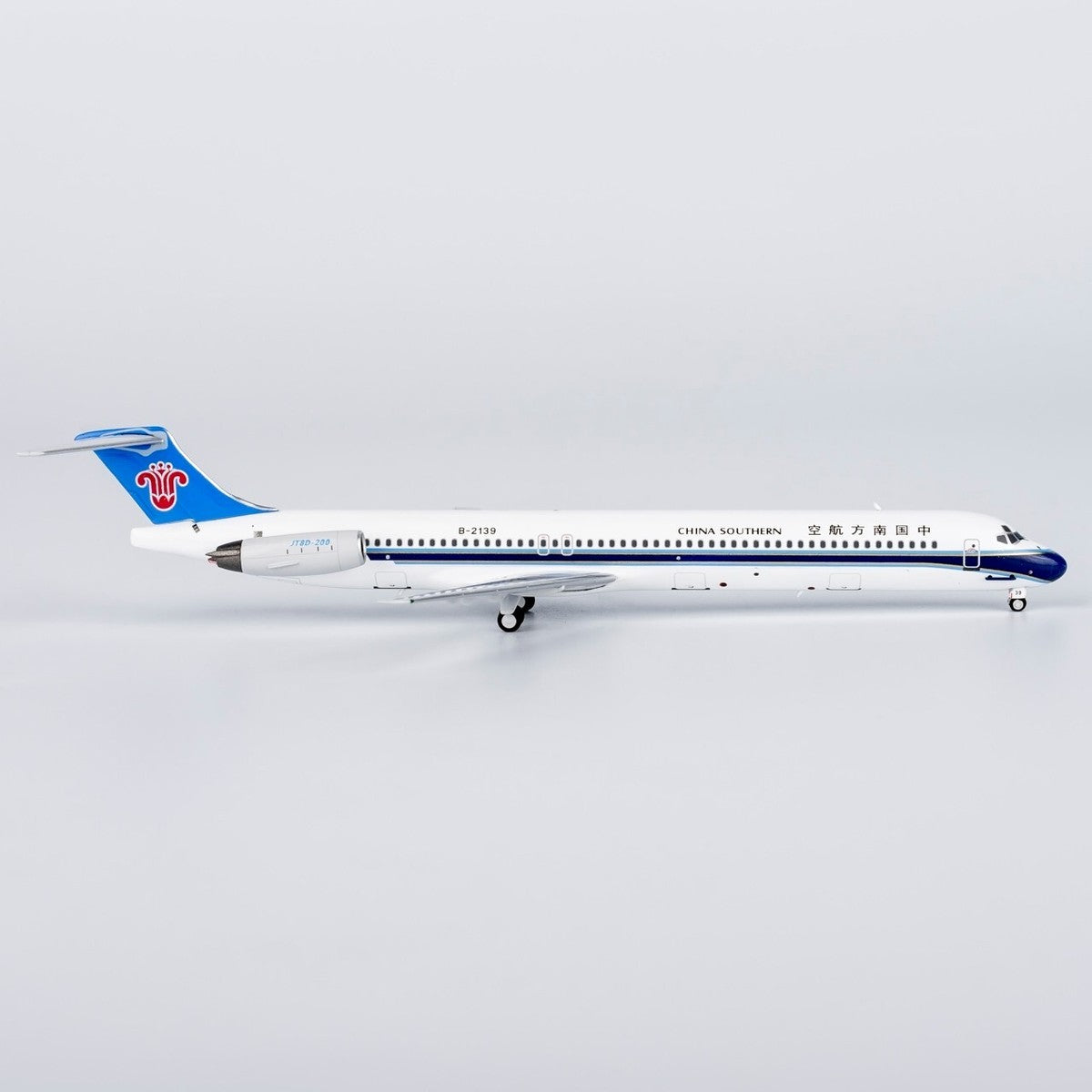 CHINA SOUTHERN AIRLINES MD-82