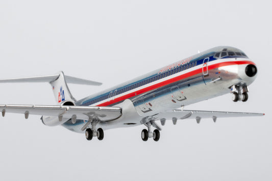 AMERICAN AIRLINES (BLACK NOSECONE) MD-82