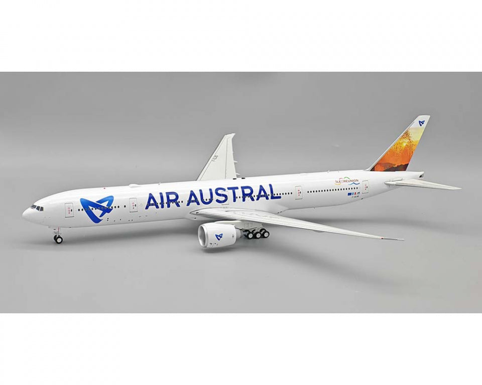 AIR AUSTRAL B777-300ER F-OLRD