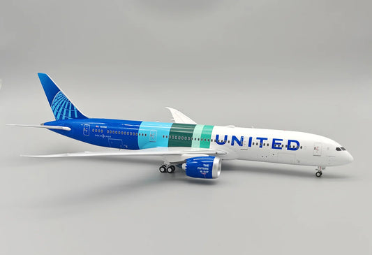 UNITED AIRLINES B787-9 "THE FUTURE IS SAF"