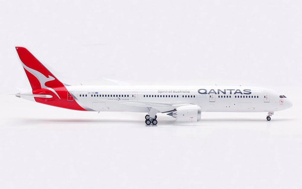 QANTAS B787-9