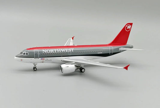 NORTHWEST A319-100