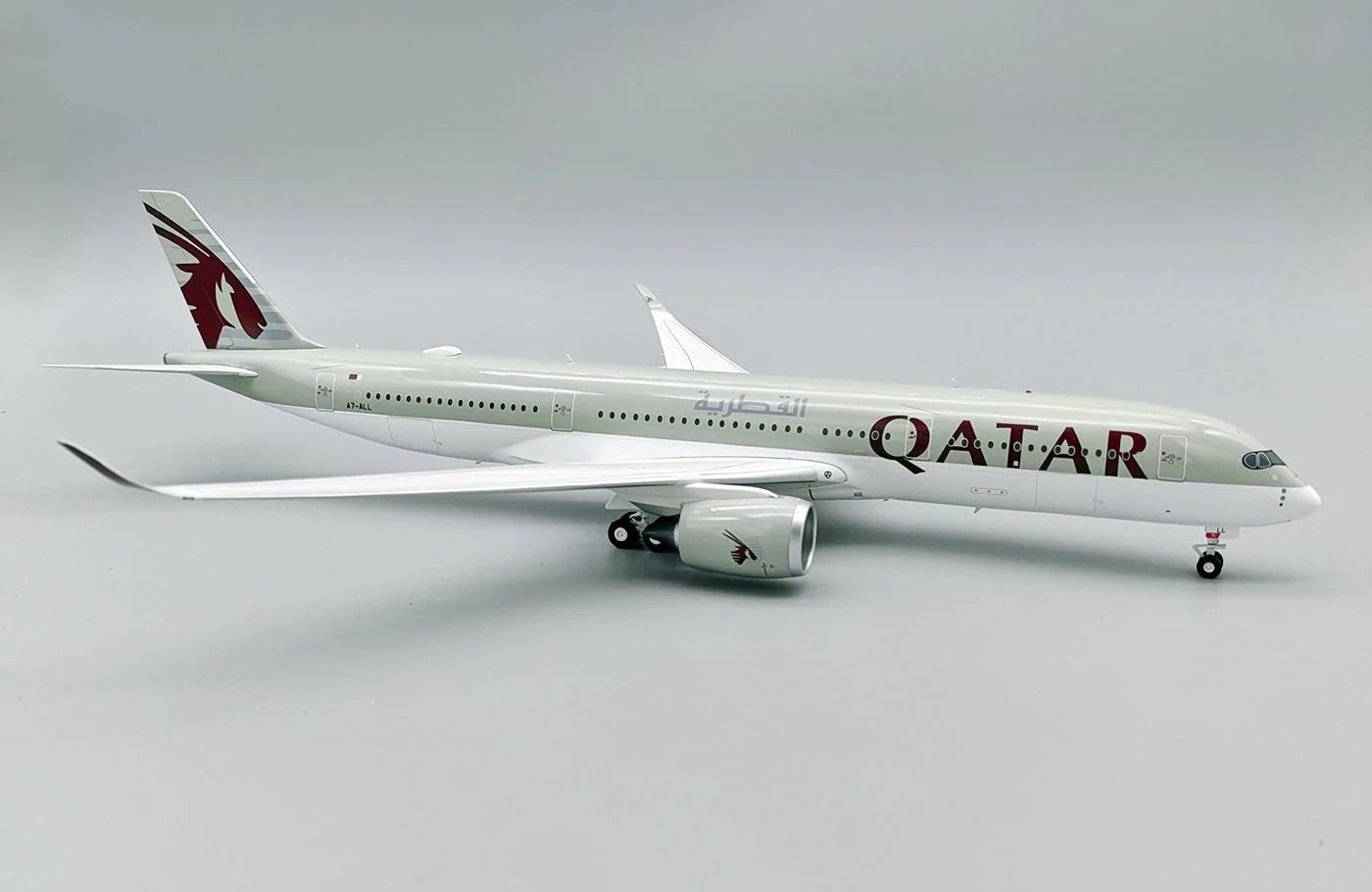QATAR AIRLINES A350-900