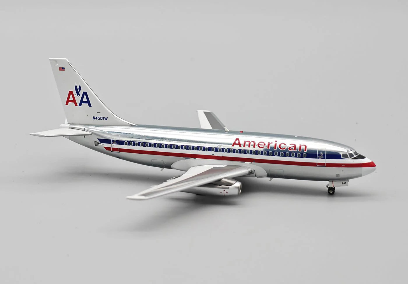 AMERICAN AIRLINES B737-247 POLISHED