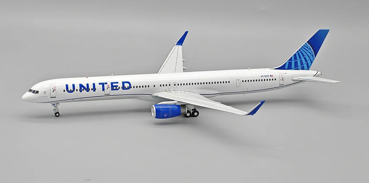 UNITED AIRLINES B757-300WL