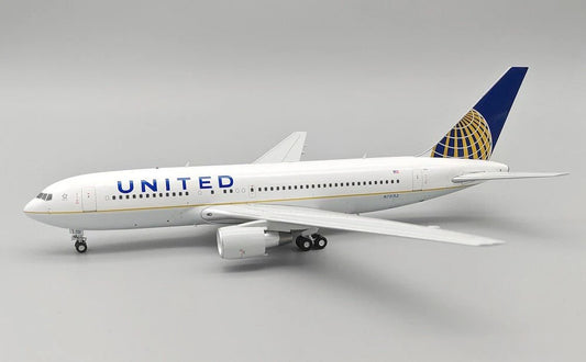 UNITED AIRLINES B767-224